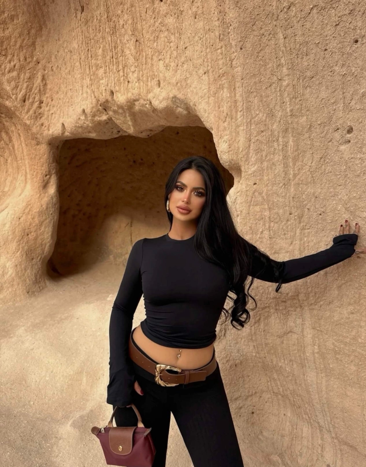 Z Basic Black Crop