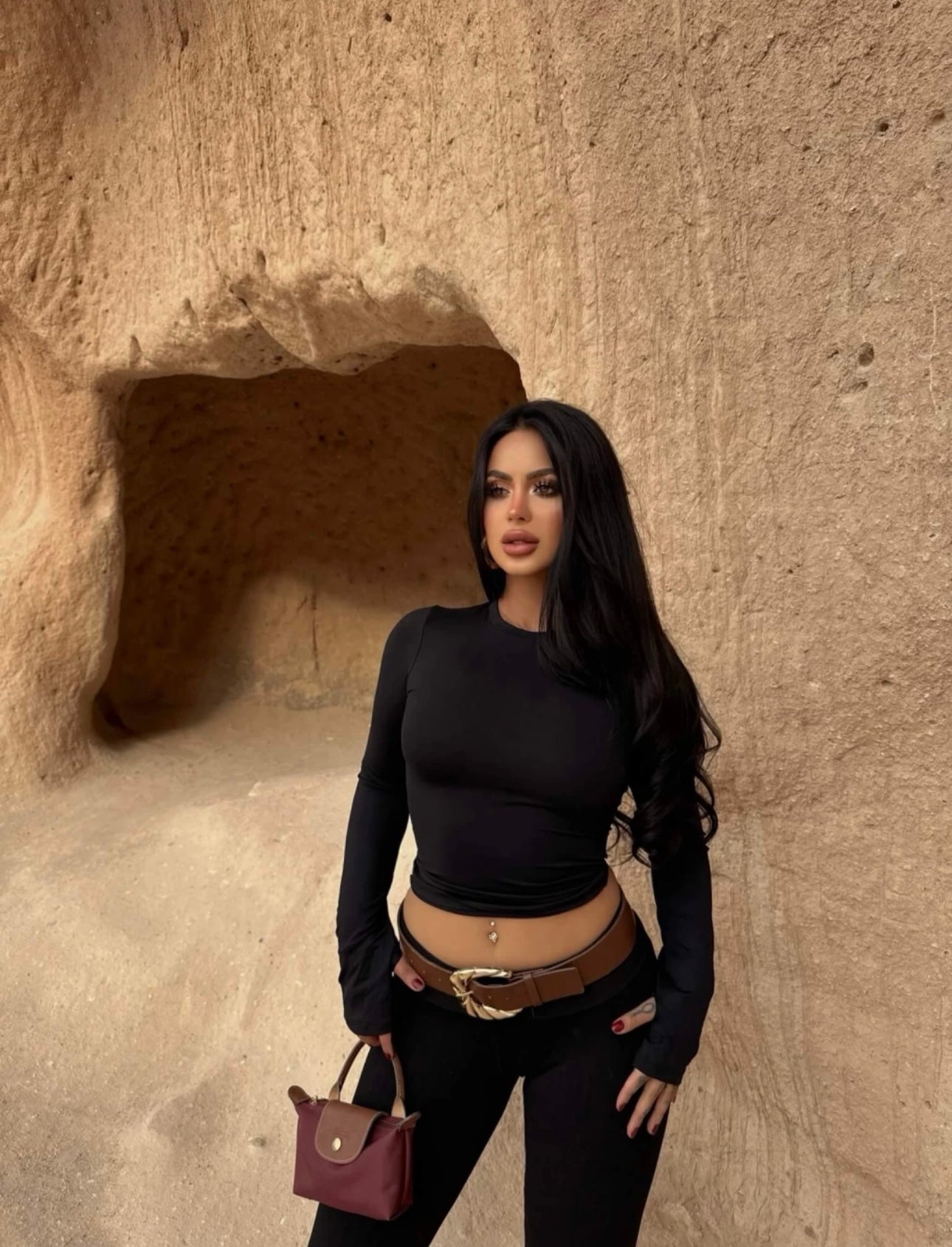 Z Basic Black Crop