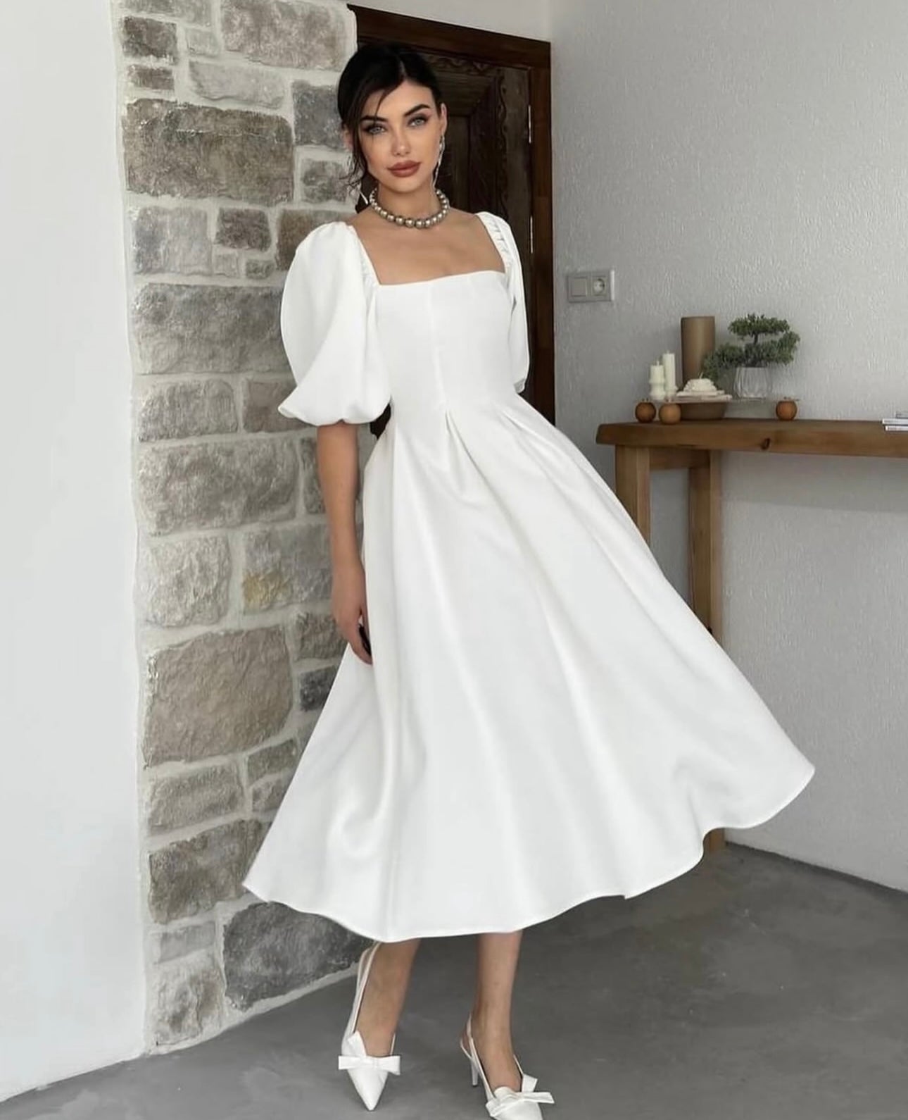 Victoria white dress