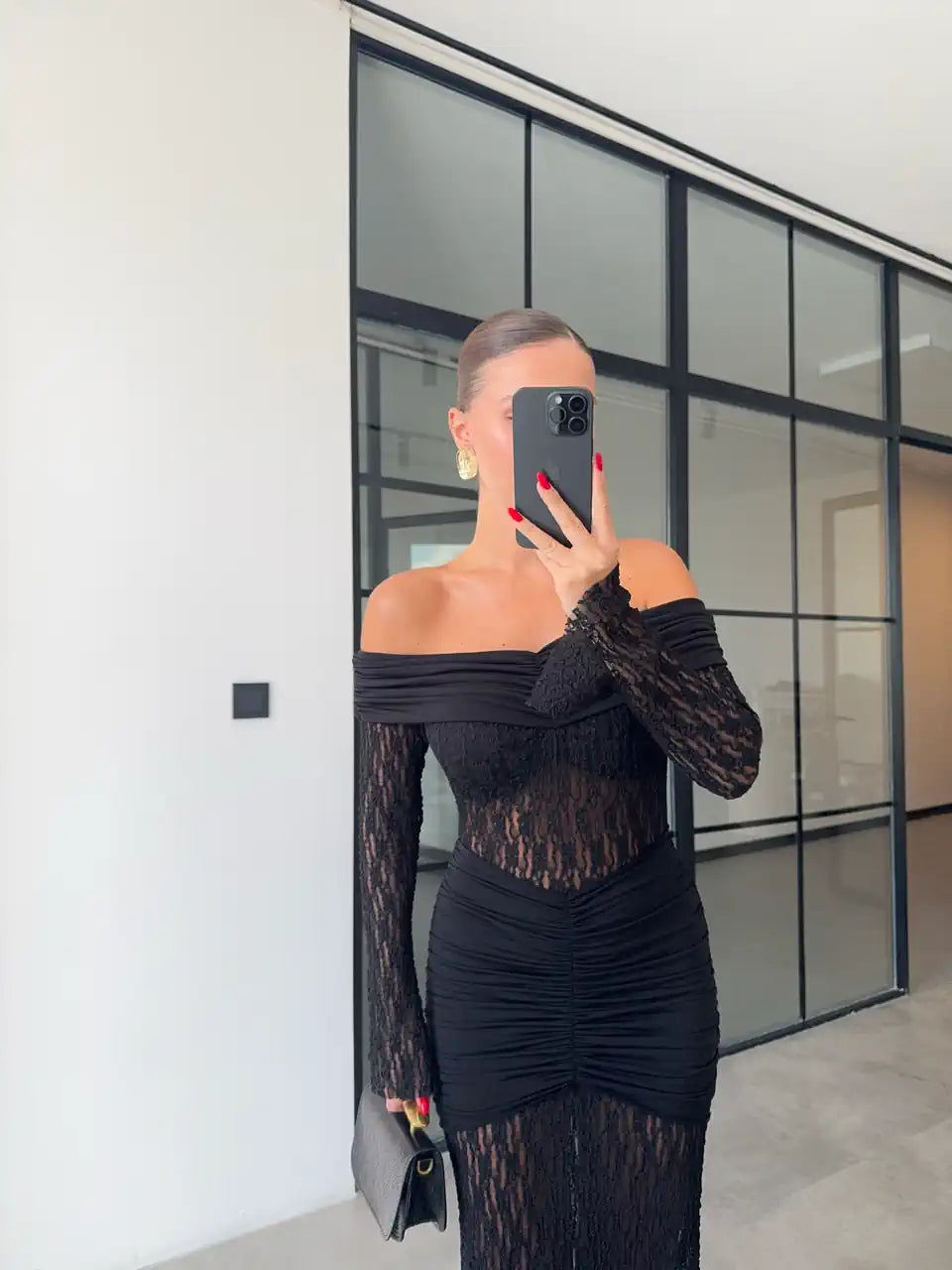 aMADONNA COLLAR DRAPED BLACK LACE DRESS