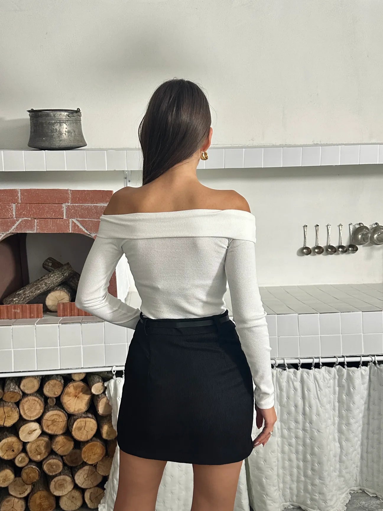 Long Sleeve Madonna Collar Blouse