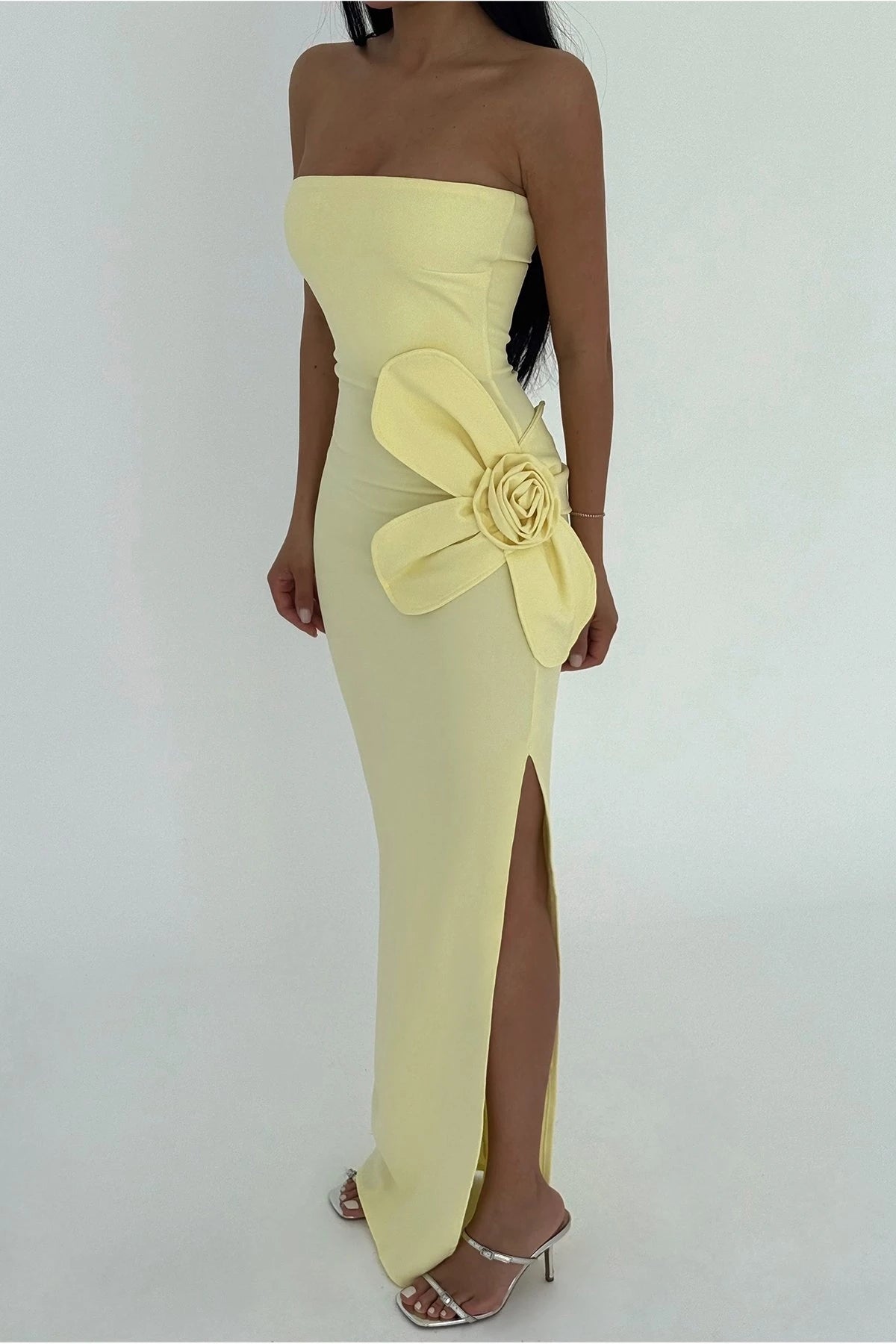 Daysi Yellow Strapless Dress