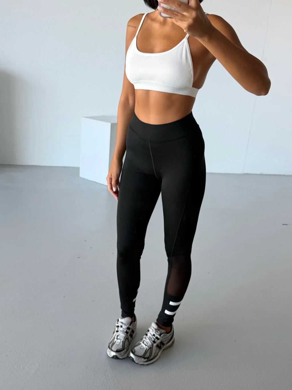 M8 Premium Leggings