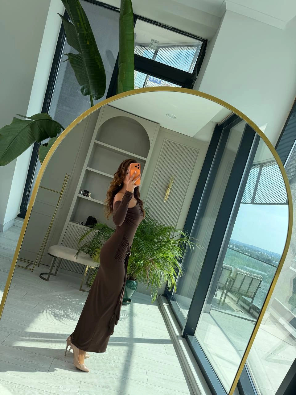 Laura Brown dress