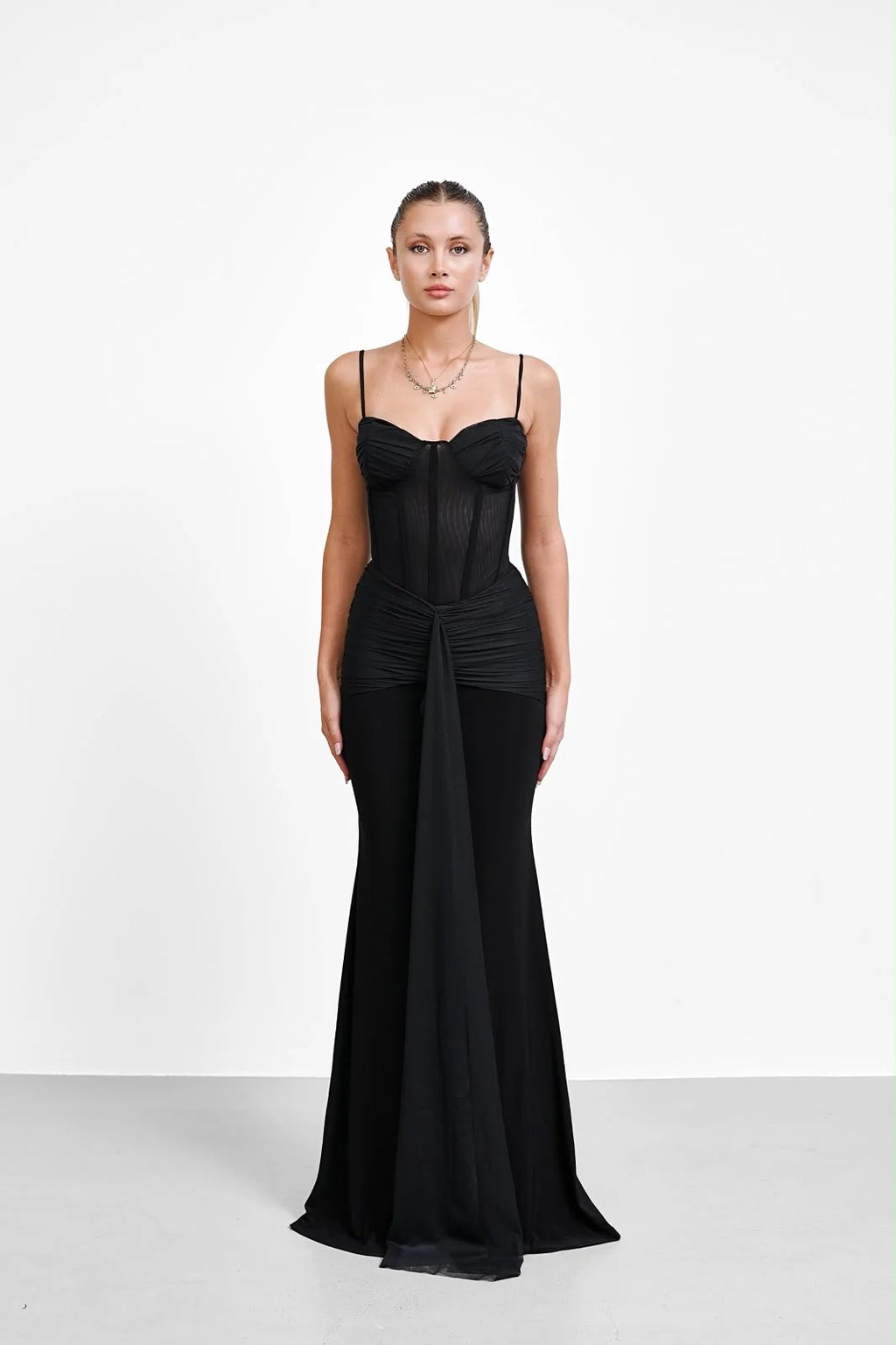 Marita dress black